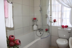 En Suite to 2nd Bedroom (1)