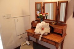 Main Bed & En-Suite (2)